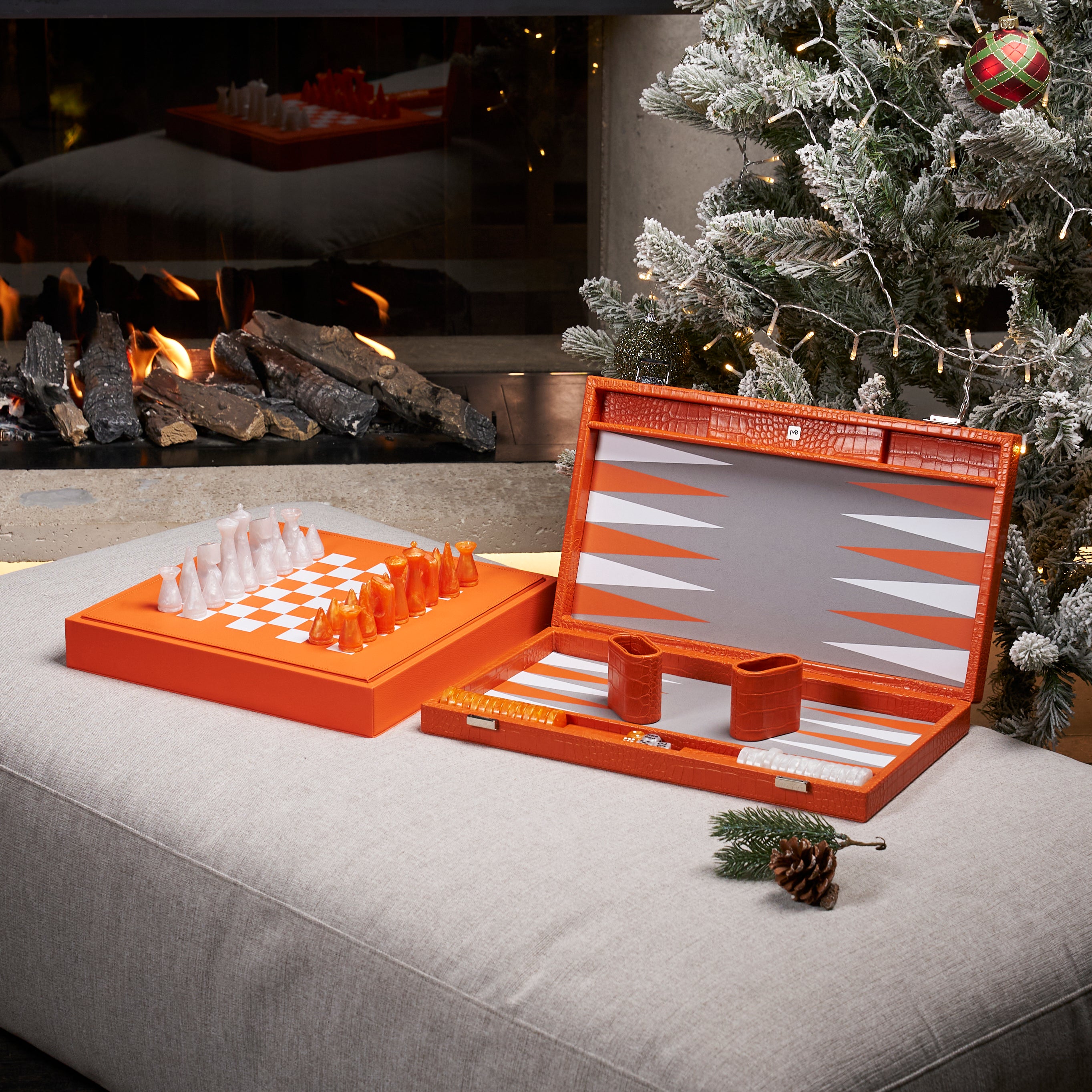 Black Friday Duo – Backgammon & Chessboard