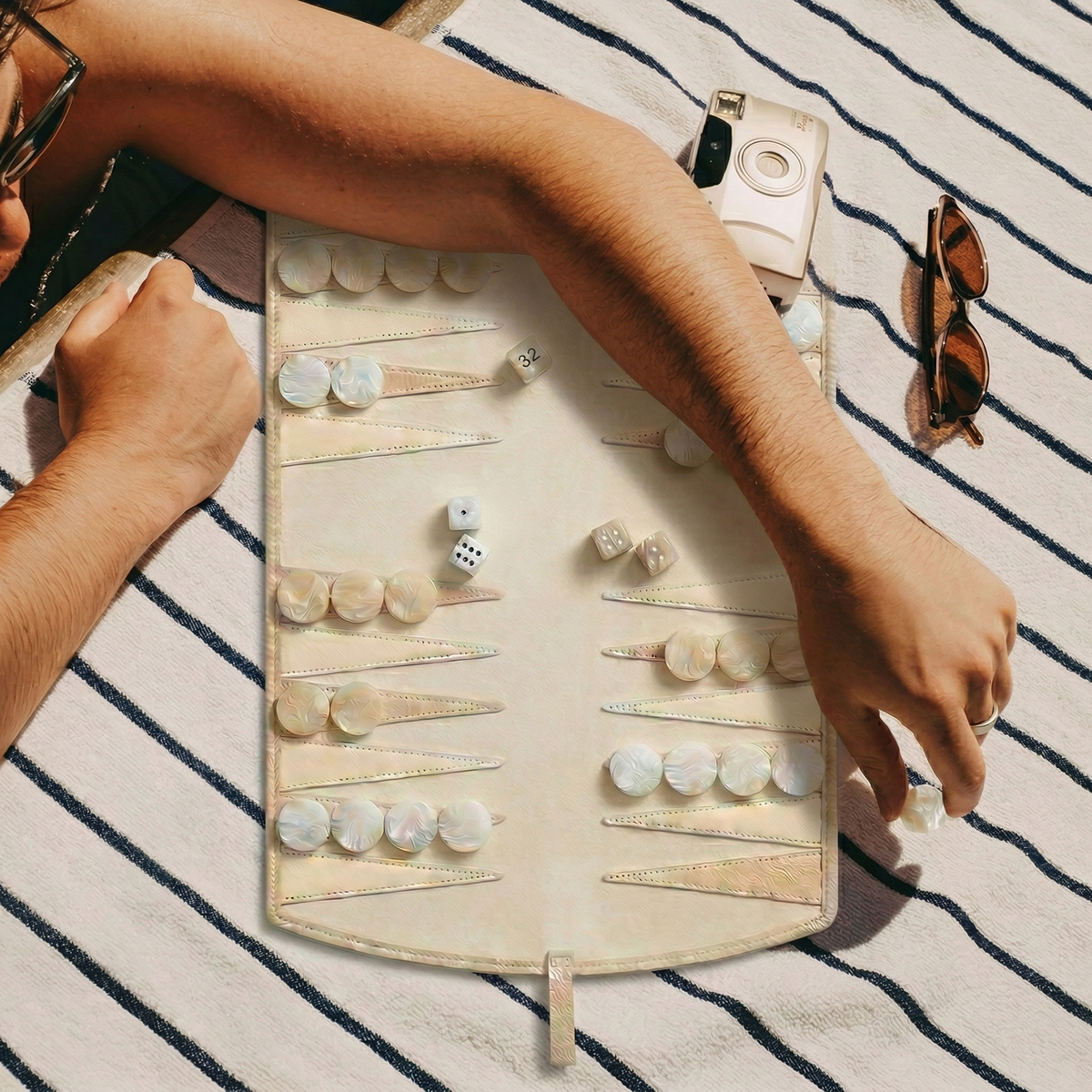 Travel Backgammon in Cream